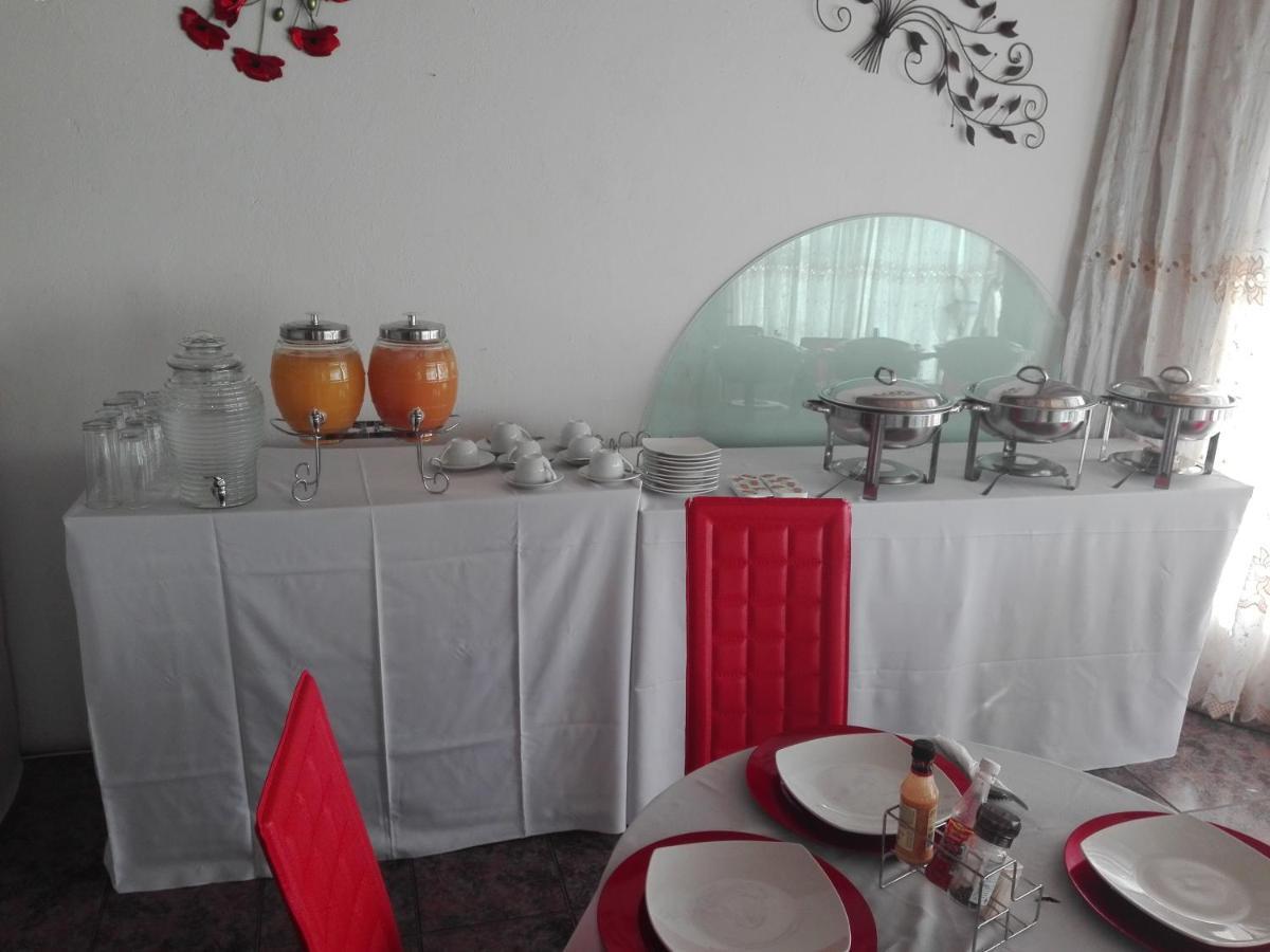 Joezebel Guesthouse Mogwase Екстер'єр фото